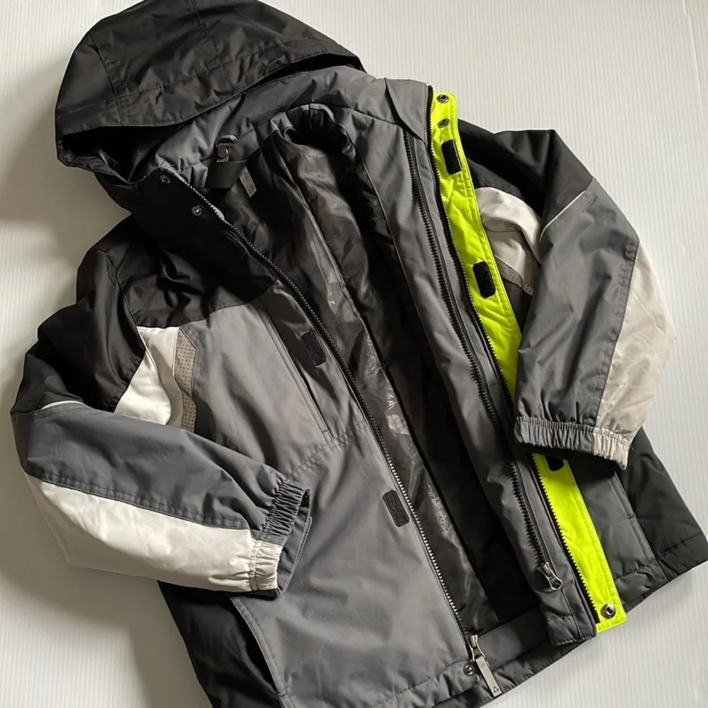 Gerry black & gray winter jacket with removable hood.  Boys size Medium